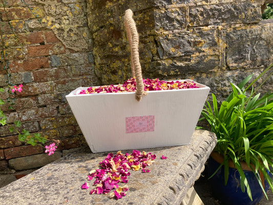 Our Favourite Ways to Use Our Dried Rose Petals on Your Wedding Day