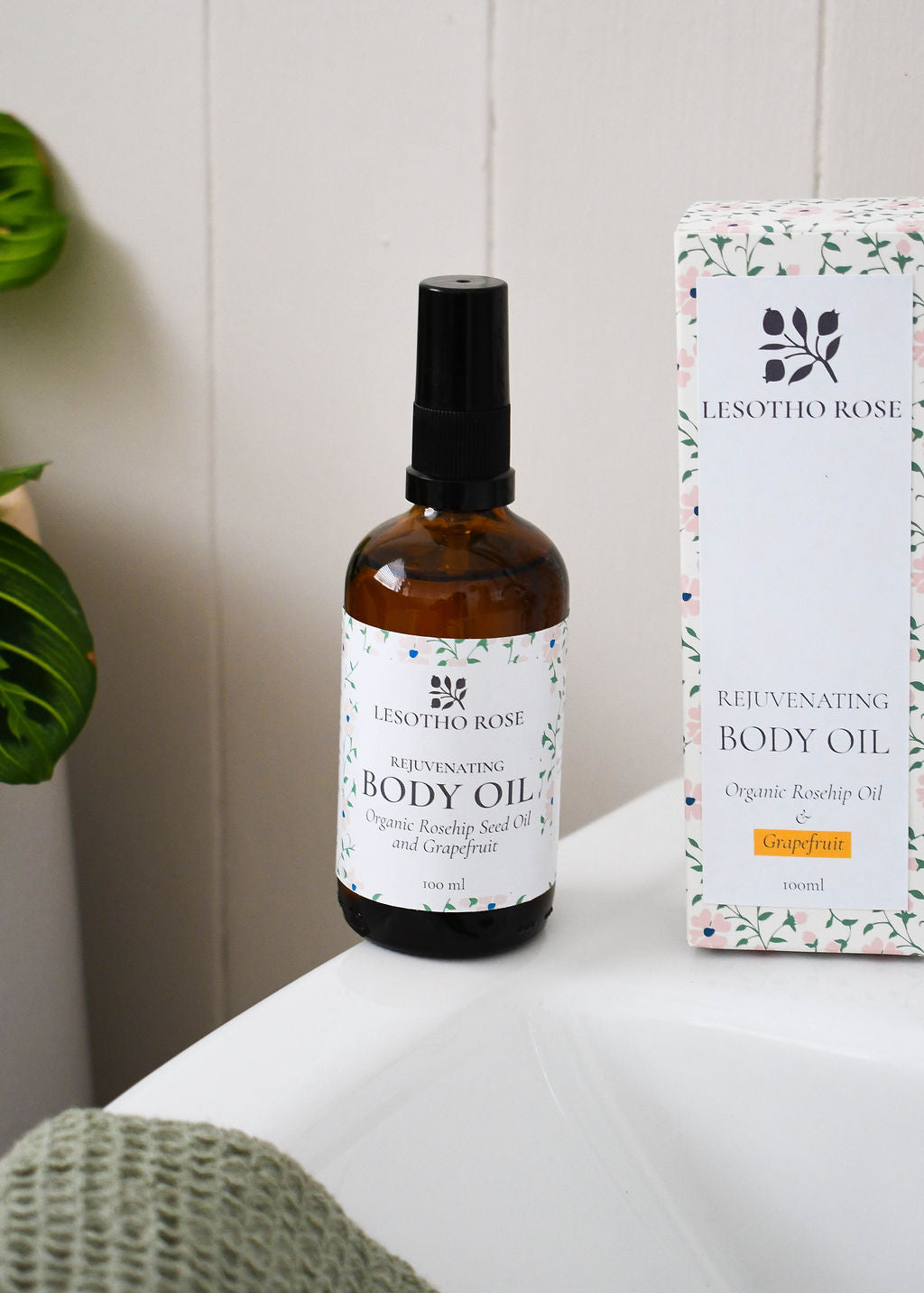 Body Oil - Rosehip Oil and Grapefruit