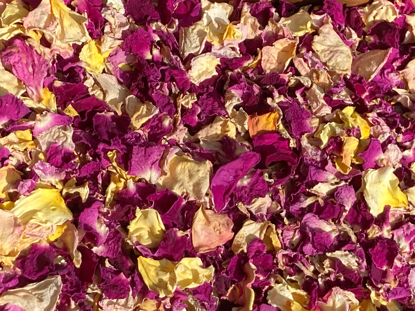 Dried Rose Petal Confetti - 5 Litres